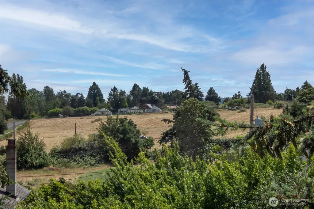 135 Woodland Avenue Port Townsend WA 98368