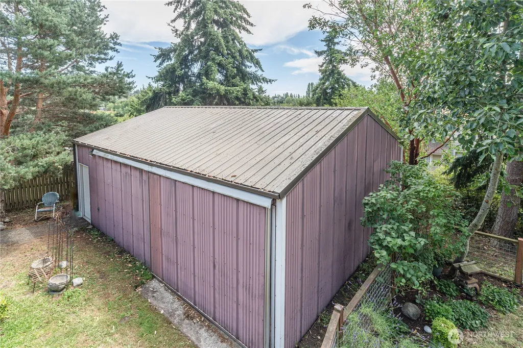 135 Woodland Avenue Port Townsend WA 98368