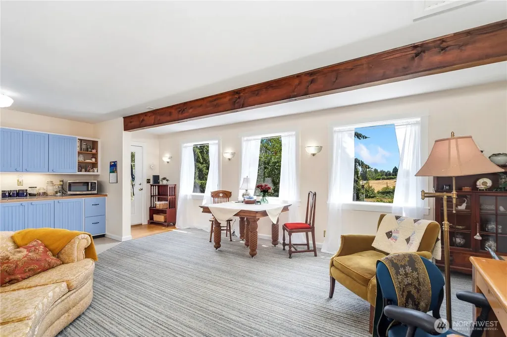 135 Woodland Avenue Port Townsend WA 98368