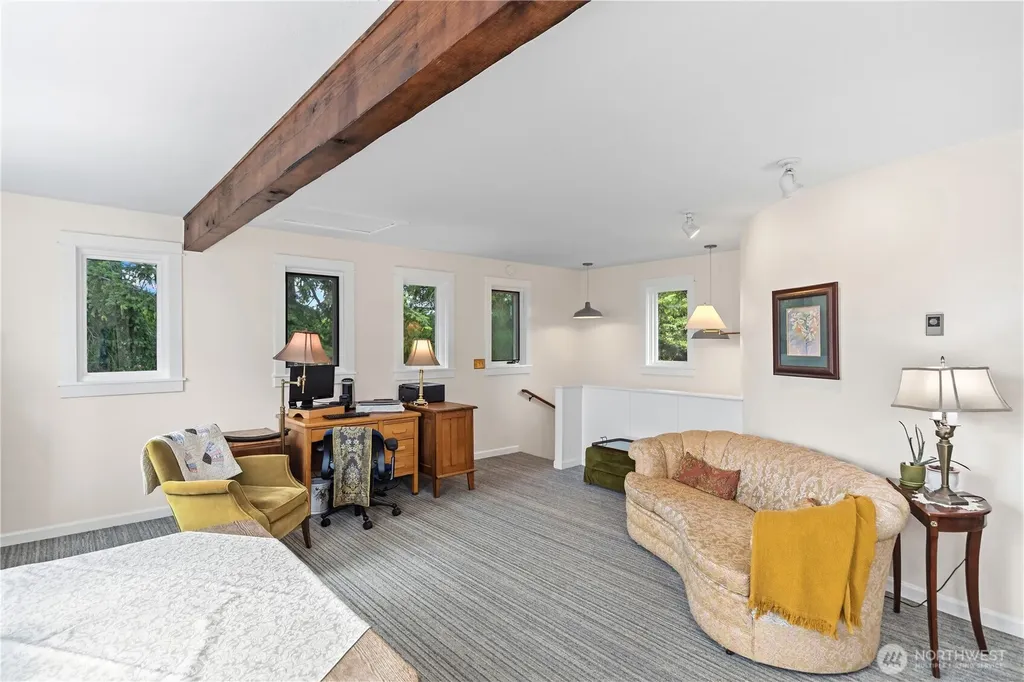 135 Woodland Avenue Port Townsend WA 98368