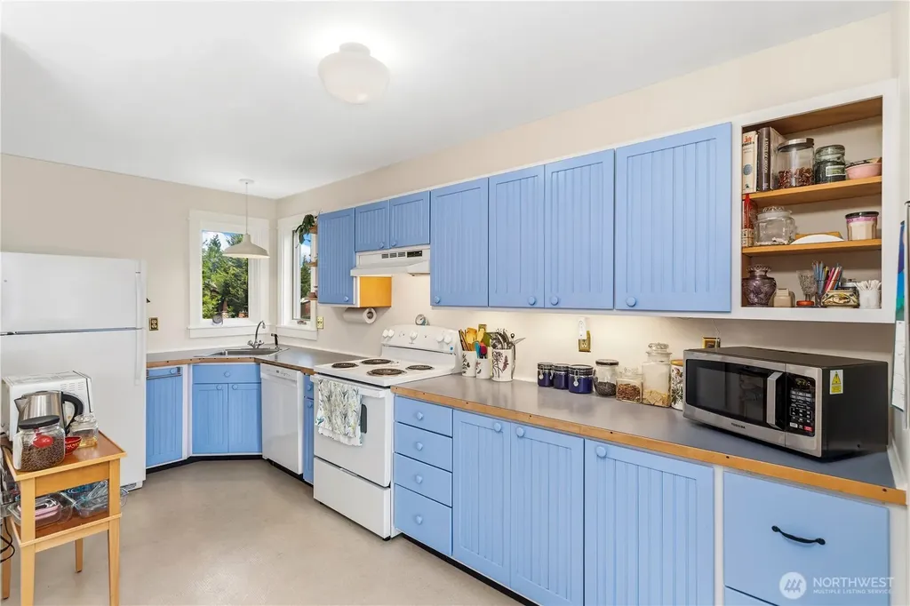 135 Woodland Avenue Port Townsend WA 98368