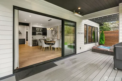 410 98 Avenue NE Bellevue WA 98004