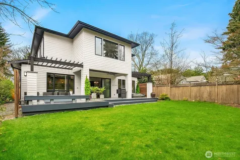 410 98 Avenue NE Bellevue WA 98004