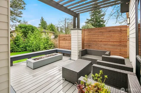 410 98 Avenue NE Bellevue WA 98004