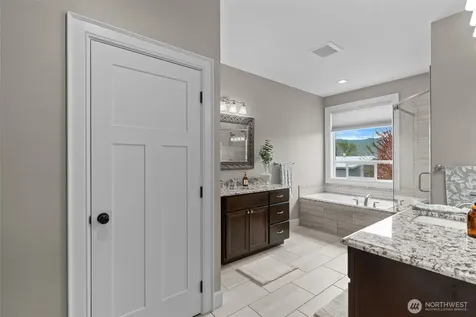 1032 Corum Circle East Wenatchee WA 98802