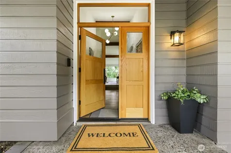 4548 144th Avenue SE Bellevue WA 98006