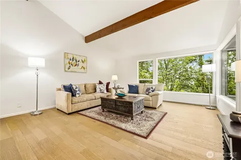 4548 144th Avenue SE Bellevue WA 98006