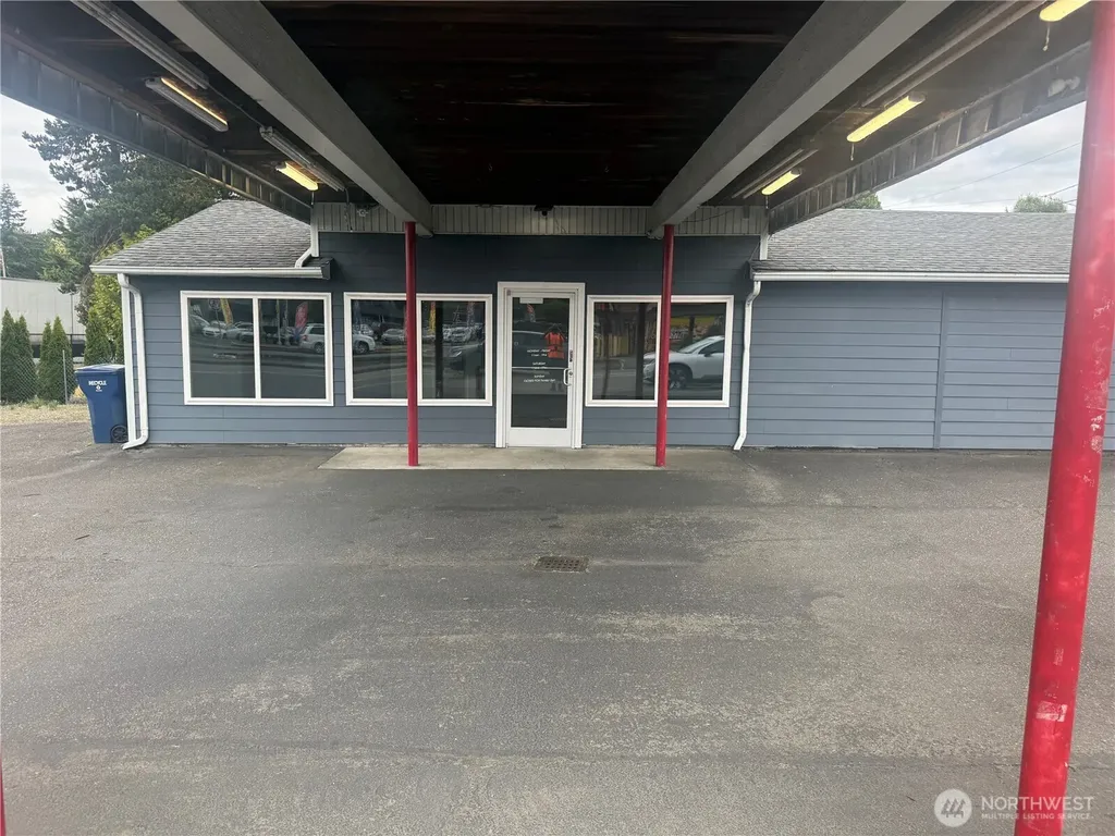 420 Auburn Way N Auburn WA 98002