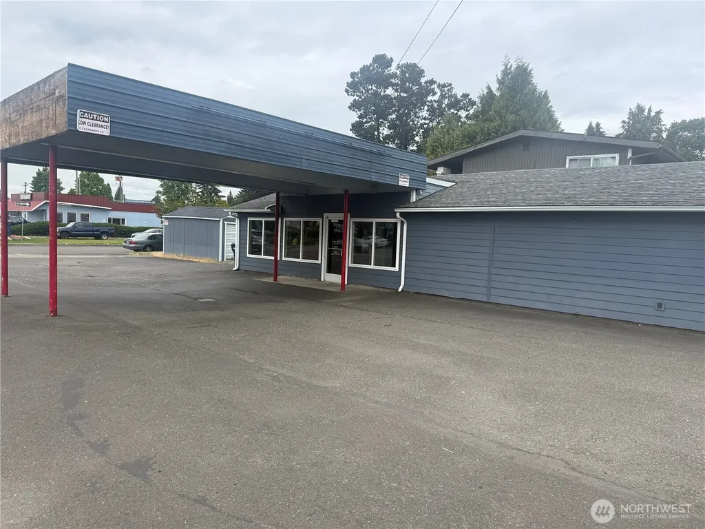 420 Auburn Way N Auburn WA 98002