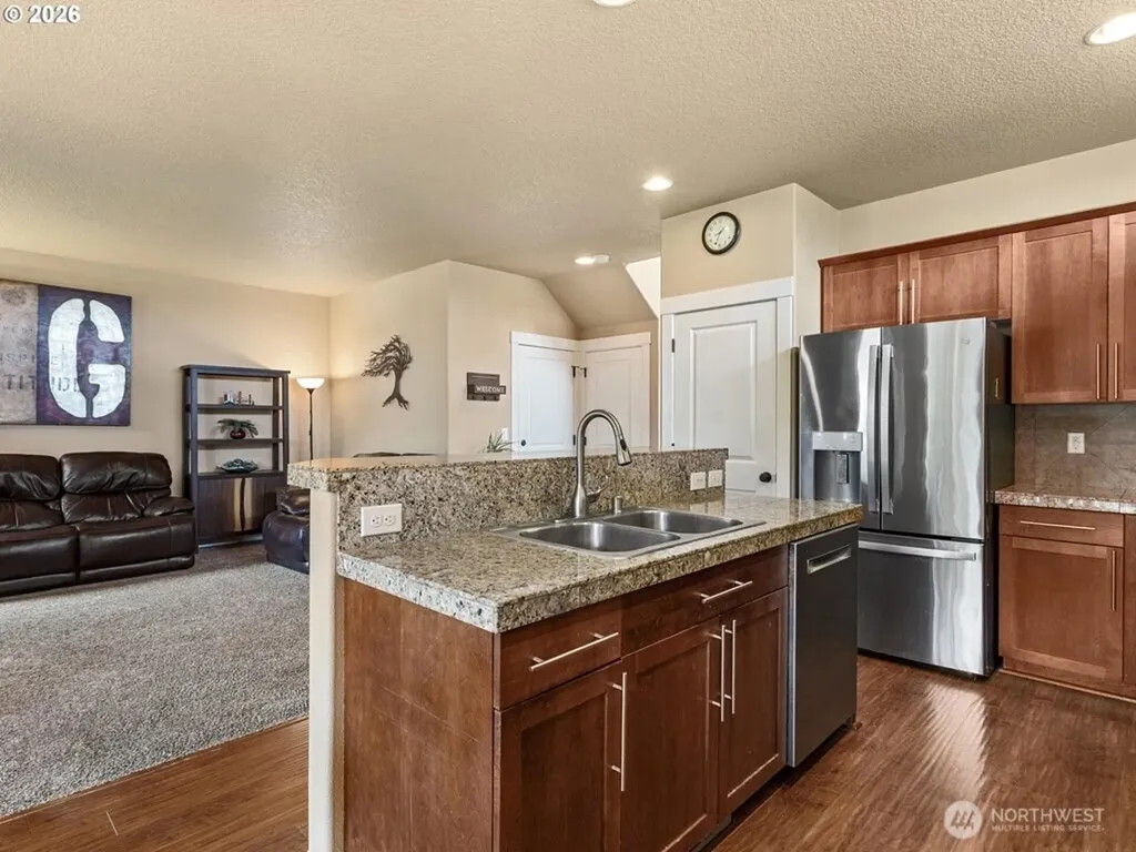 2746 NW Kent Street Camas WA 98607