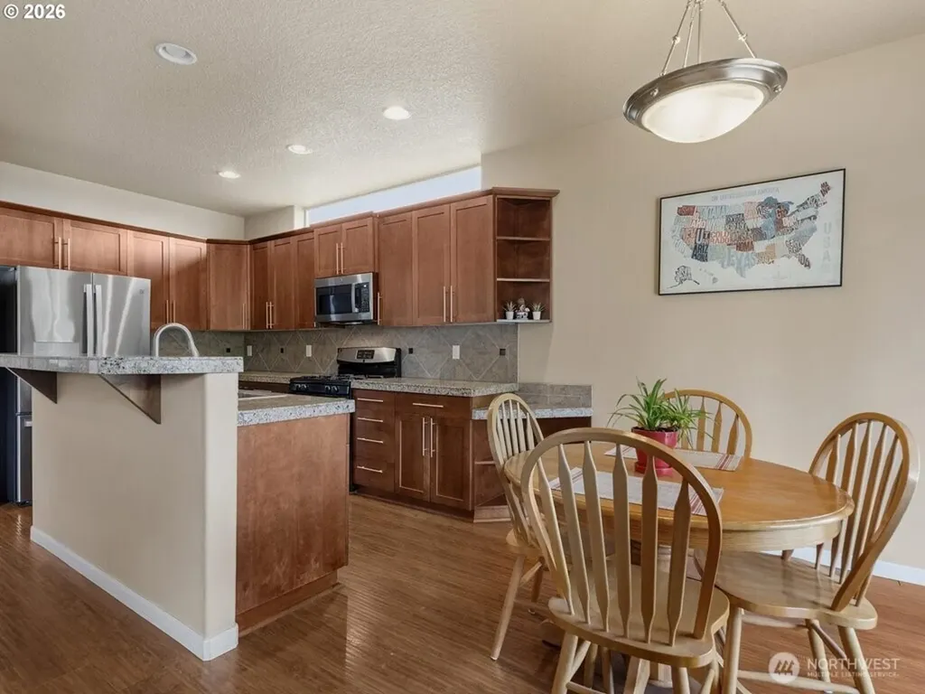 2746 NW Kent Street Camas WA 98607