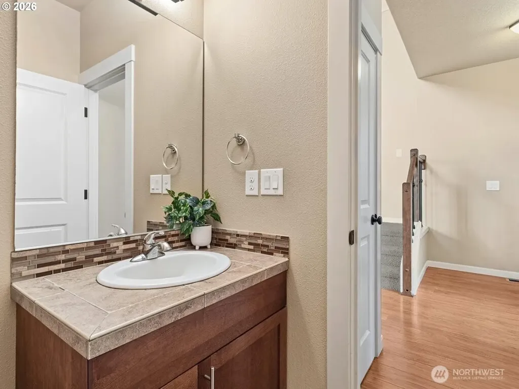 2746 NW Kent Street Camas WA 98607