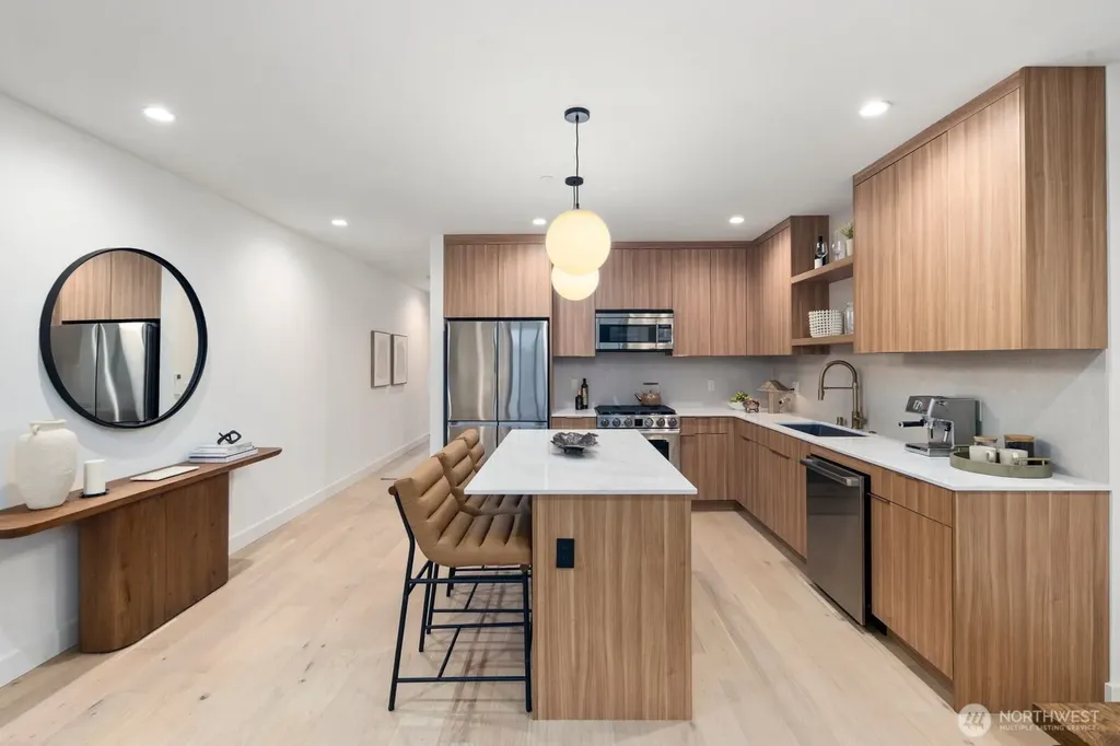 614 5th Avenue S Edmonds WA 98020