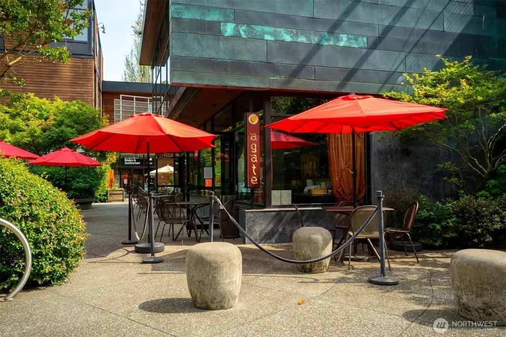 500 Winslow Way E Bainbridge Island WA 98110