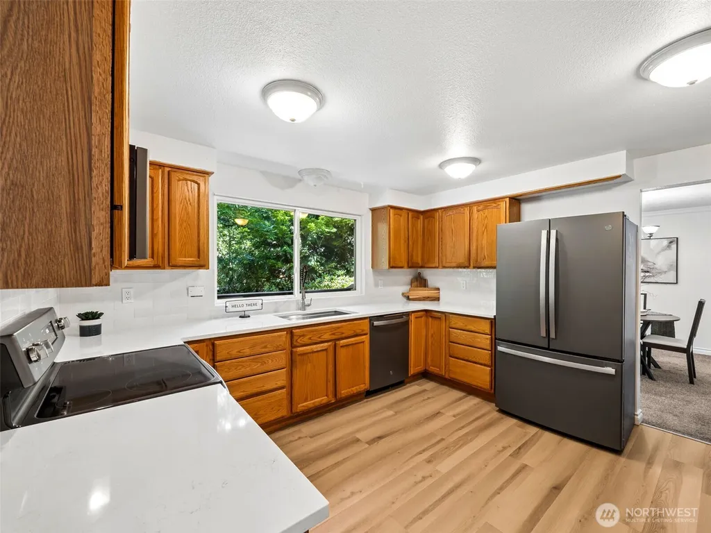 19419 SE 286th Street Kent WA 98042