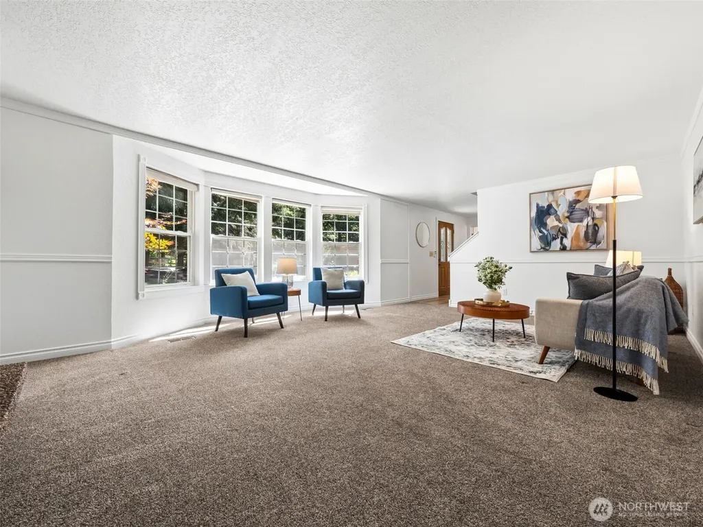 19419 SE 286th Street Kent WA 98042