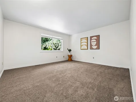 19419 SE 286th Street Kent WA 98042