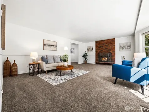 19419 SE 286th Street Kent WA 98042
