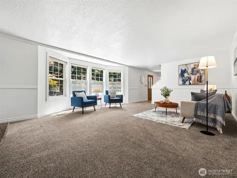 19419 SE 286th Street Kent WA 98042