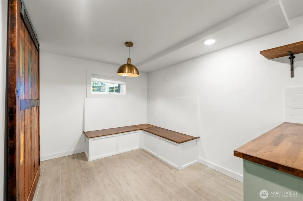 3540 S Kenyon Street Seattle WA 98118