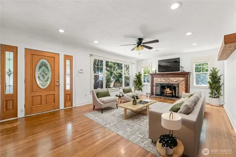 3540 S Kenyon Street Seattle WA 98118