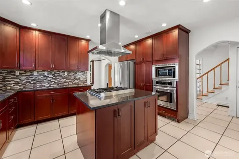 3540 S Kenyon Street Seattle WA 98118