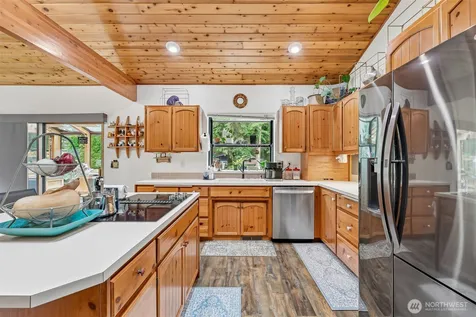 1834 Lake Drive Camano Island WA 98282