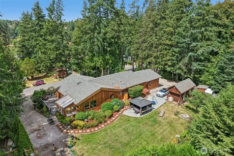 1834 Lake Drive Camano Island WA 98282