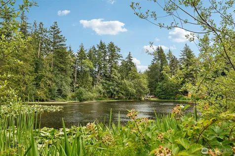 1834 Lake Drive Camano Island WA 98282
