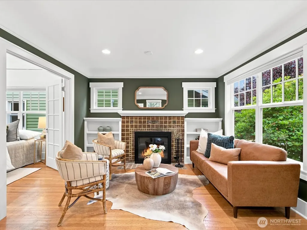 6742 7th Avenue NW Seattle WA 98117
