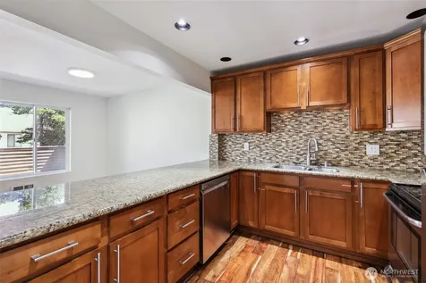 10410 NE 32nd Place Bellevue WA 98004