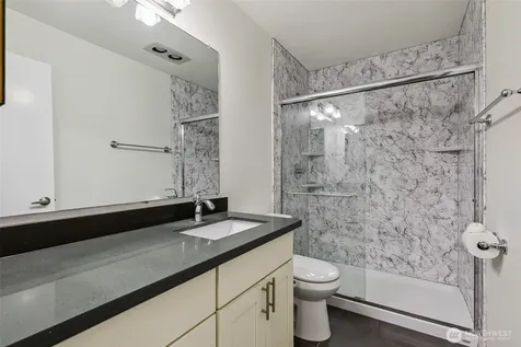 10410 NE 32nd Place Bellevue WA 98004