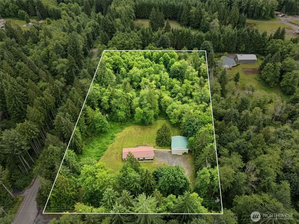 109 Tillie Road Onalaska WA 98570