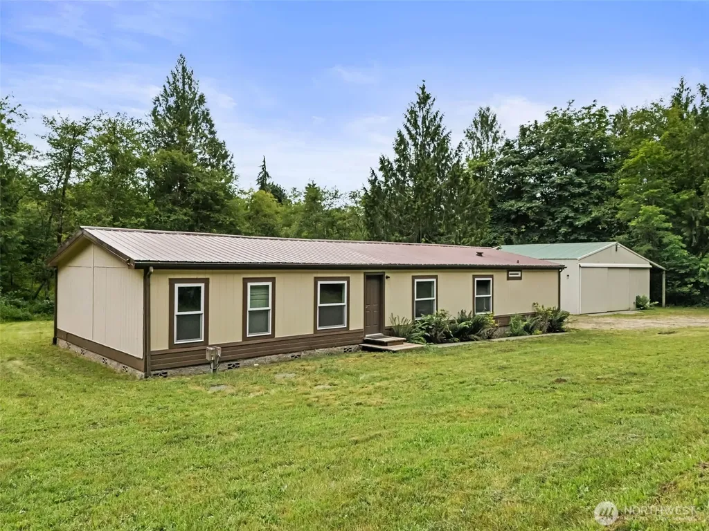 109 Tillie Road Onalaska WA 98570