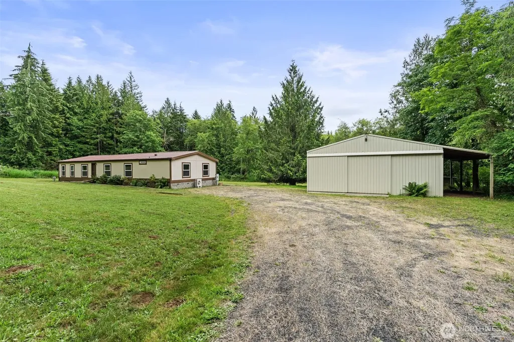 109 Tillie Road Onalaska WA 98570