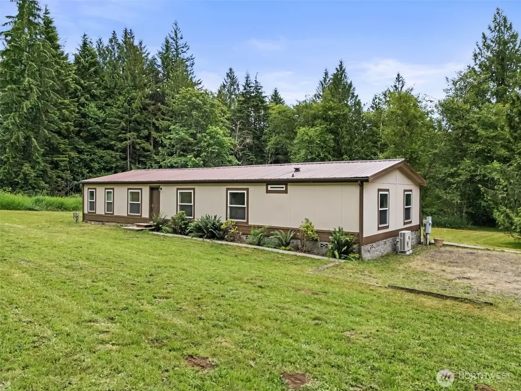 109 Tillie Road Onalaska WA 98570