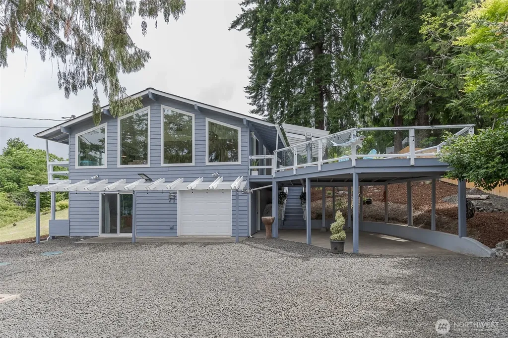 10138 Steamboat Island Road NW Olympia WA 98502