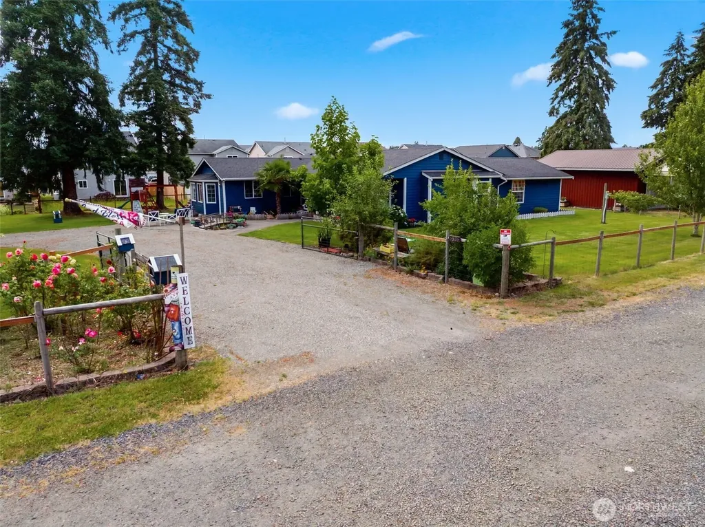 6536 201st Avenue SW Rochester WA 98579