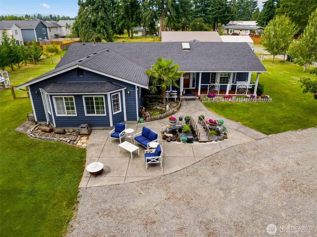 6536 201st Avenue SW Rochester WA 98579