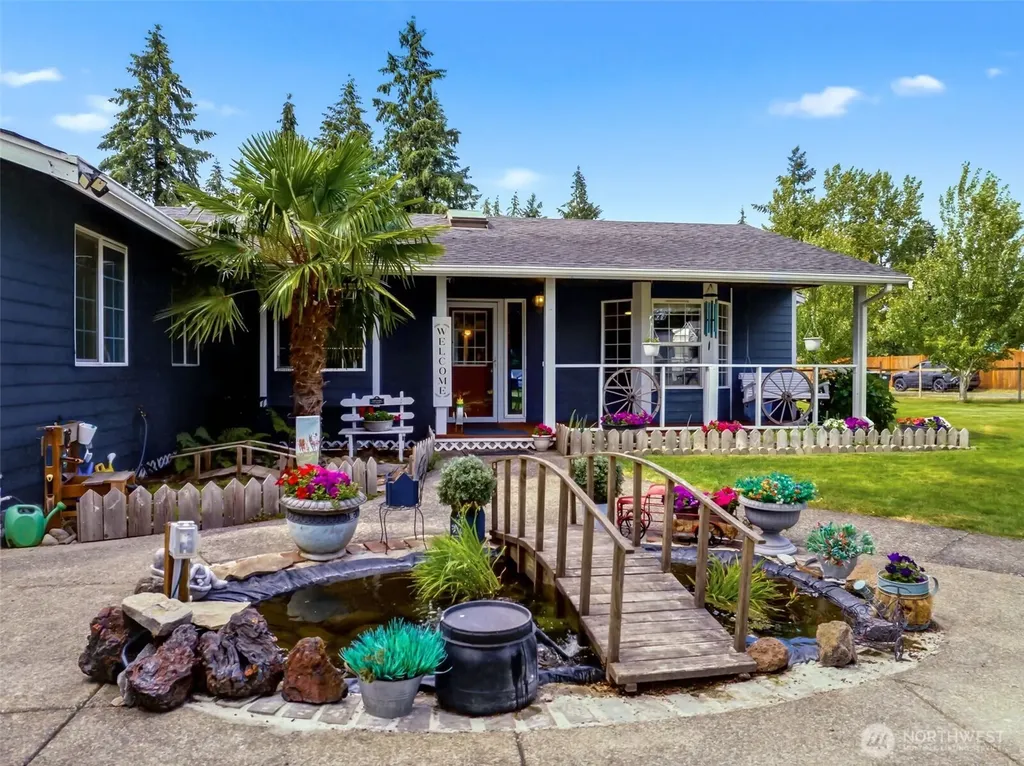 6536 201st Avenue SW Rochester WA 98579
