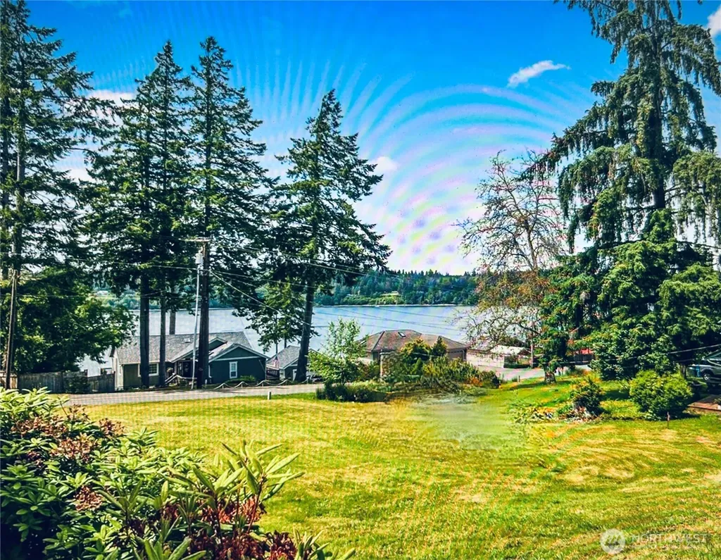 10142 Steamboat Island Road NW Olympia WA 98502