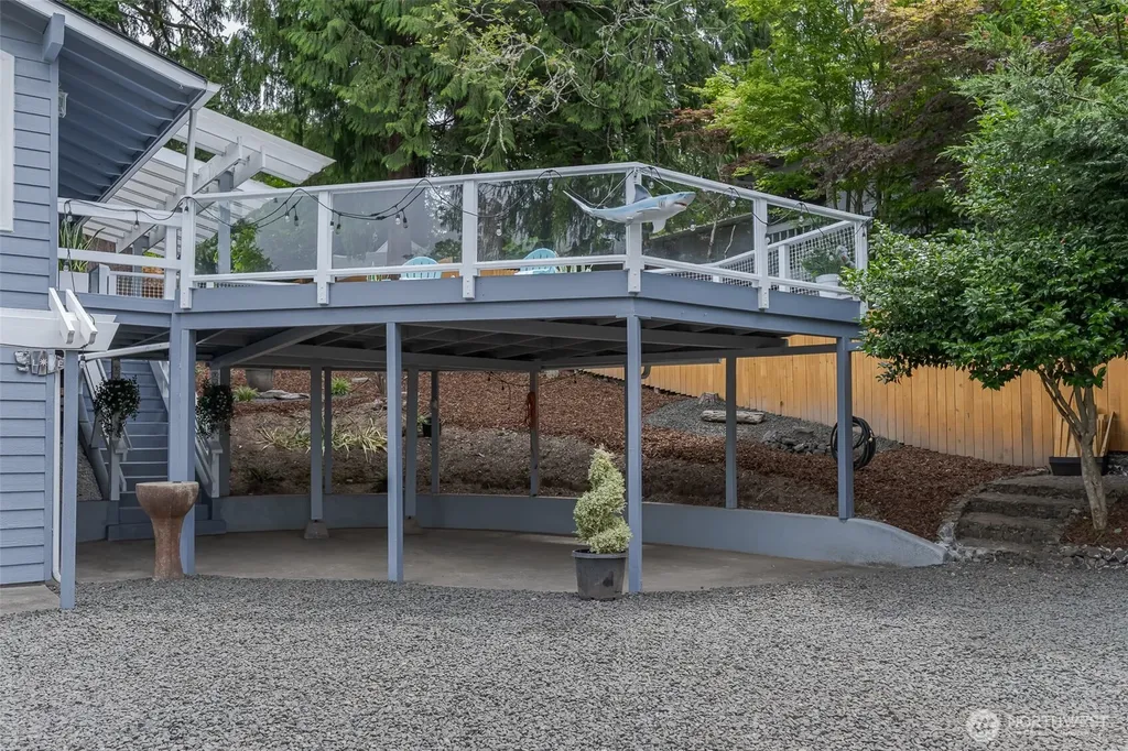 10138 Steamboat Island Road NW Olympia WA 98502