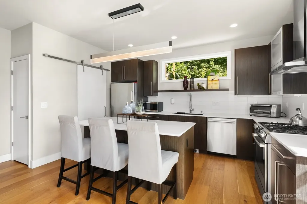 1616 Taylor Avenue N Seattle WA 98109