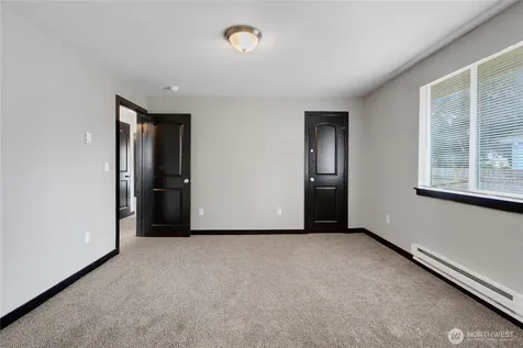 32219 14th Avenue SW Federal Way WA 98023