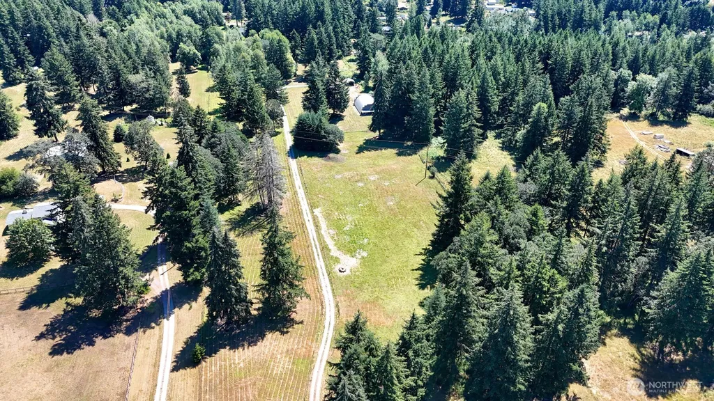 12936 Hubbard Street SE Rainier WA 98576