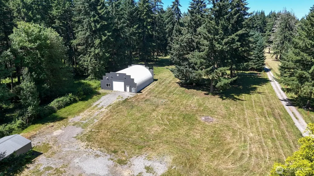 12936 Hubbard Street SE Rainier WA 98576