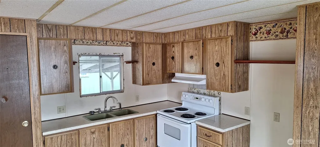 1313 Harrison Centralia WA 98531