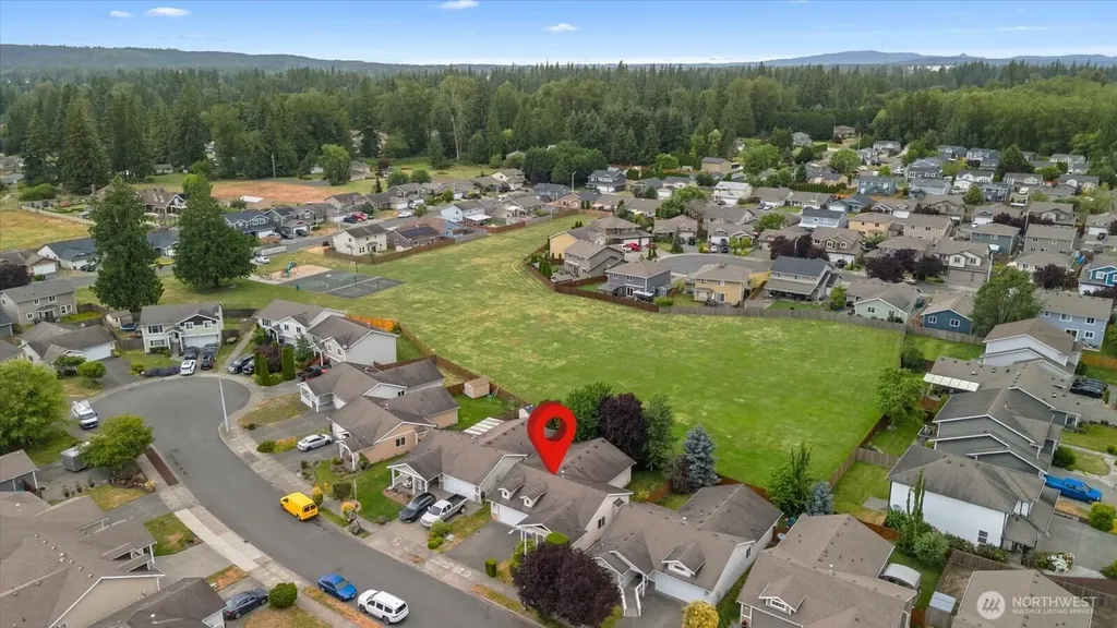 5725 121st Place NE Marysville WA 98271