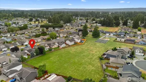 5725 121st Place NE Marysville WA 98271