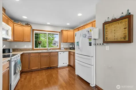 5725 121st Place NE Marysville WA 98271